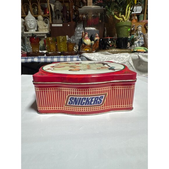 Limited Edition 1995 Snickers Norman Rockwell Christmas Tin - Picture 4 of 6